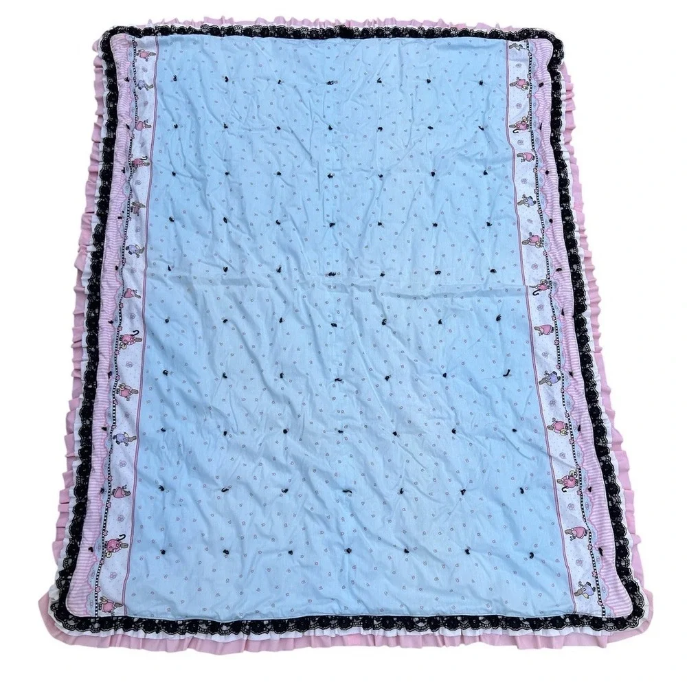 VTG 1991 Daisy Kingdom Honey Bunny Quilt 57x46 Hand Tied Ruffle Lace Trim Throw